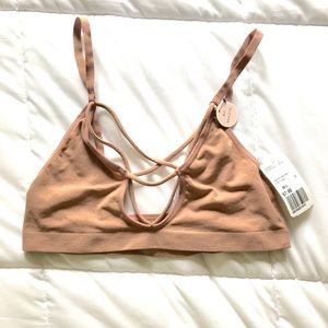 *NWT* Nude pink bralette